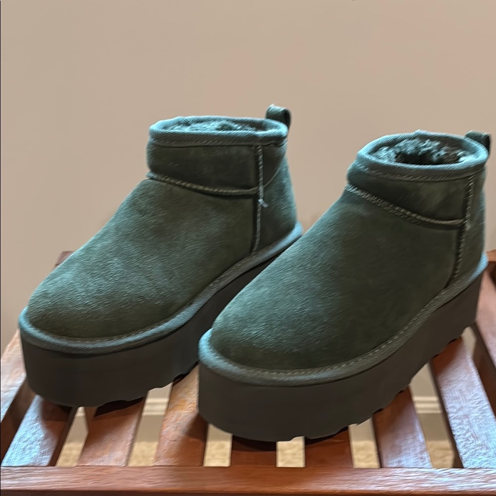 Gray Winter Boots with Slip-On Design and Chunky Sole